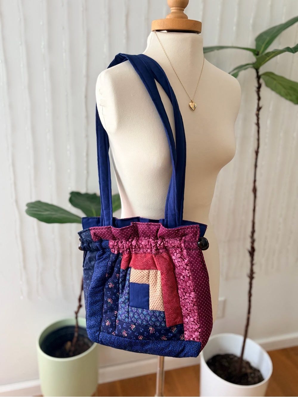 Vintage Handmade Quilt Bag Patchwork Tote Cottagecore 1930s Inspired quilted